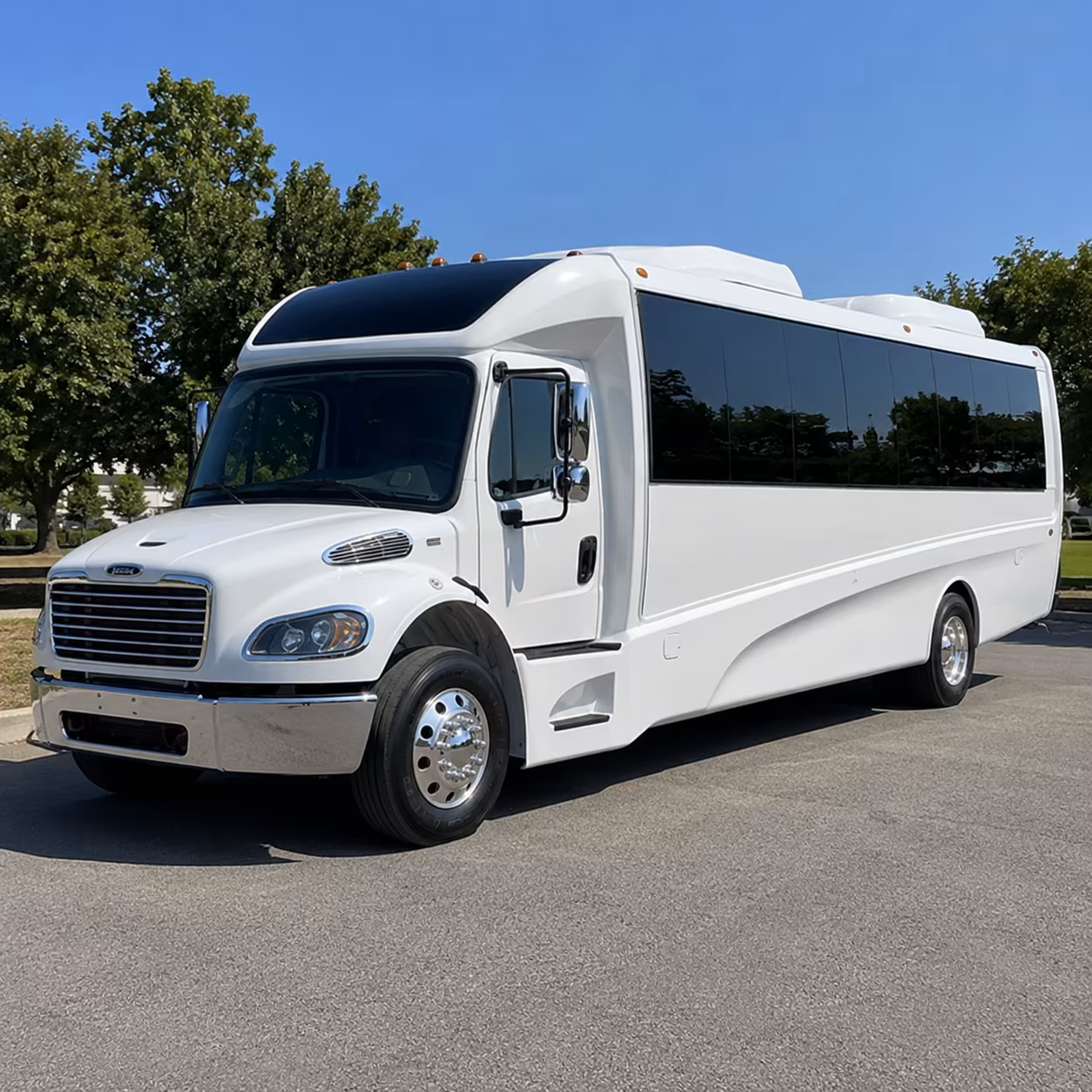 leander 18 passenger minibus