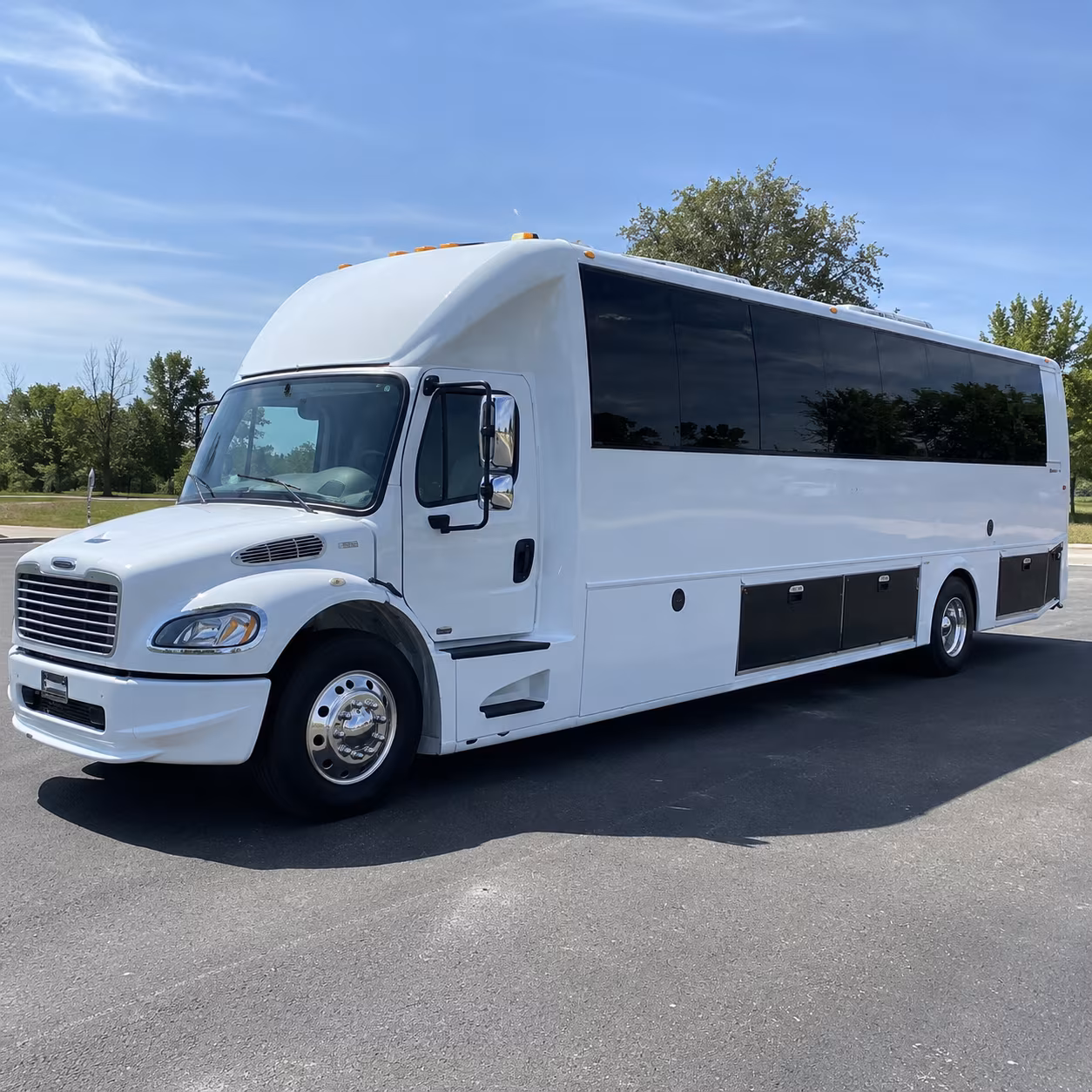 leander 40 passenger party bus