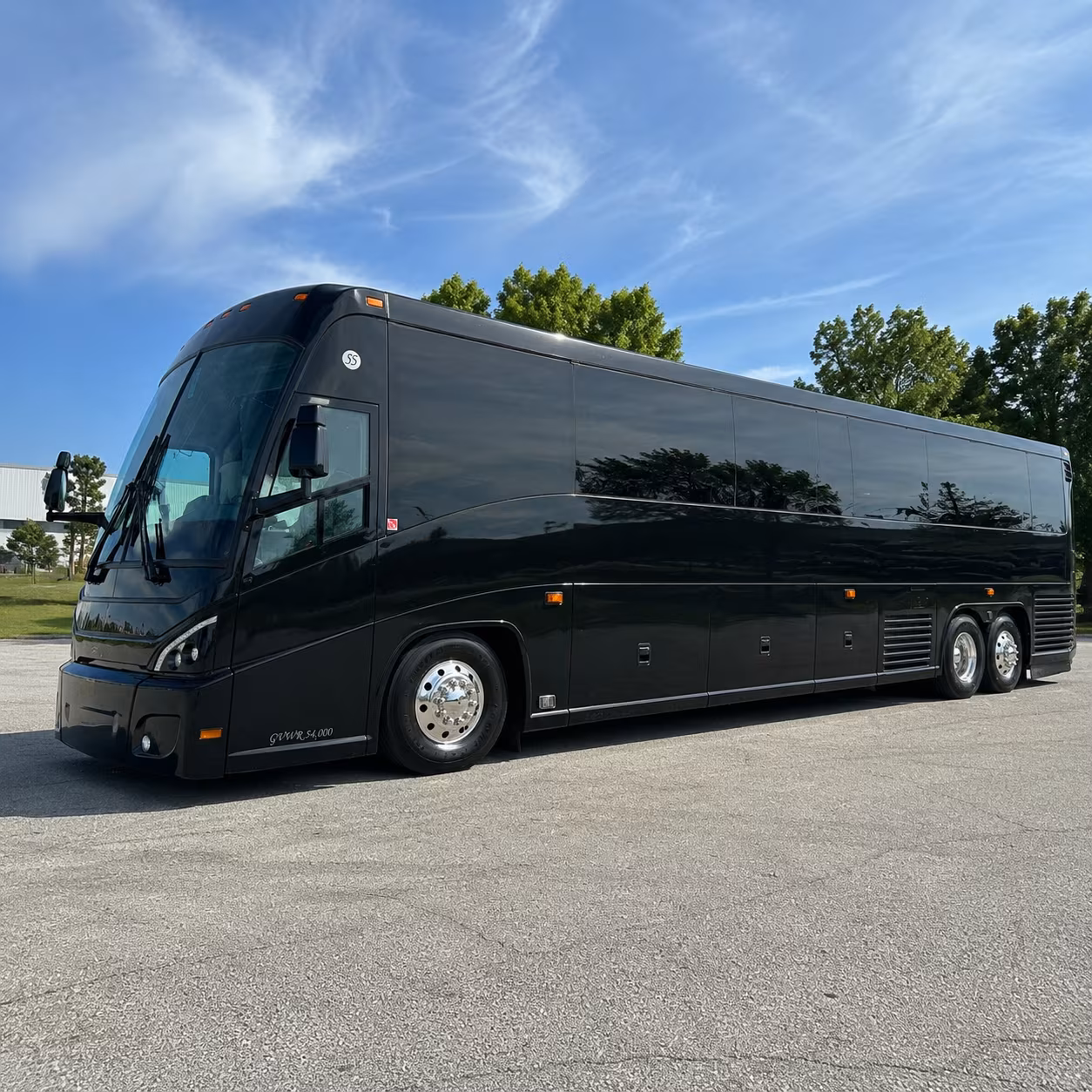 leander 47 passenger charter bus