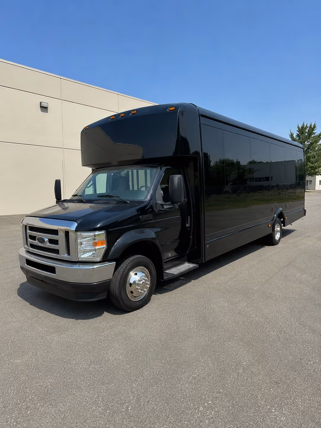 leander austins sixth street party bus rental