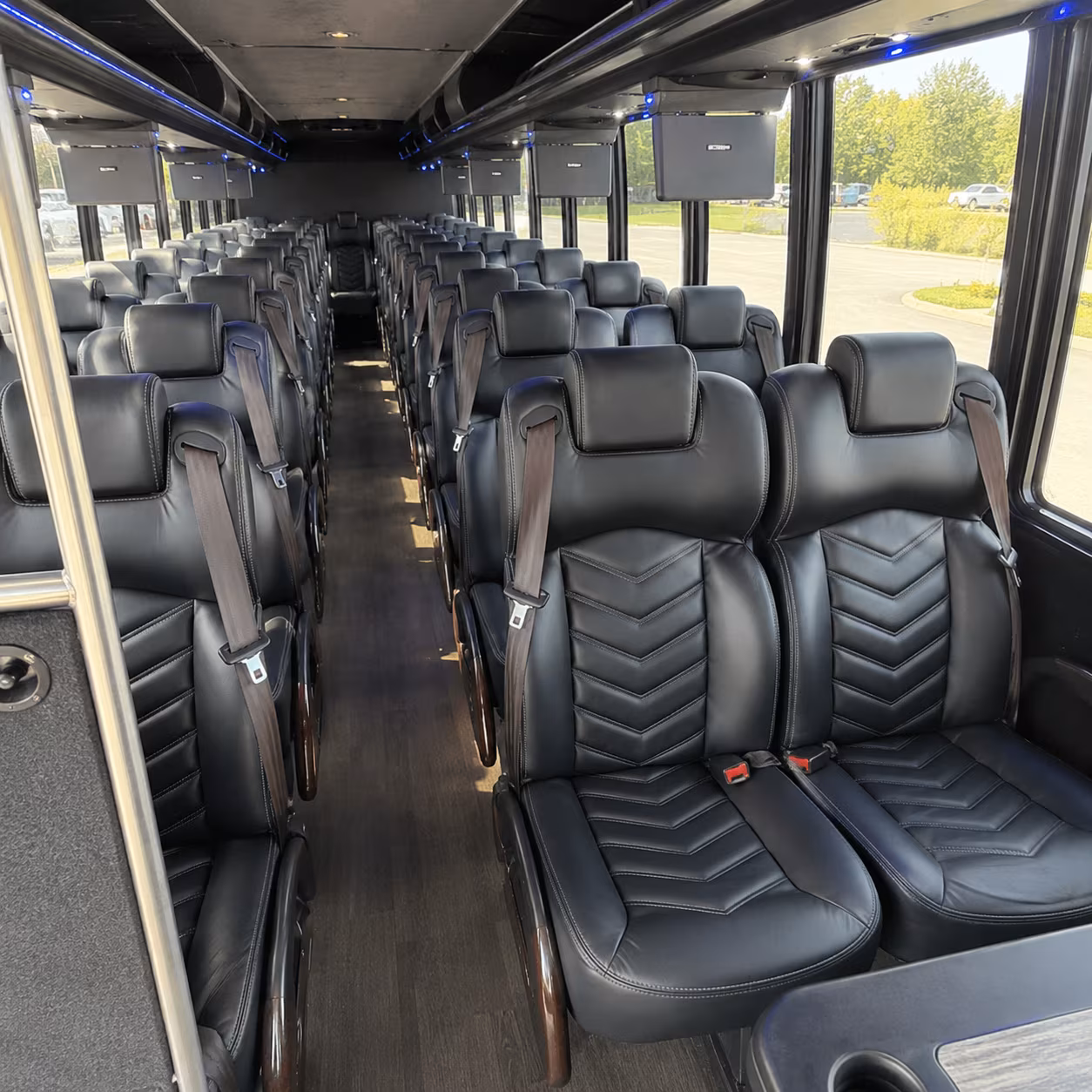 reserve transportation for your next bachelor or bachelorette party 3