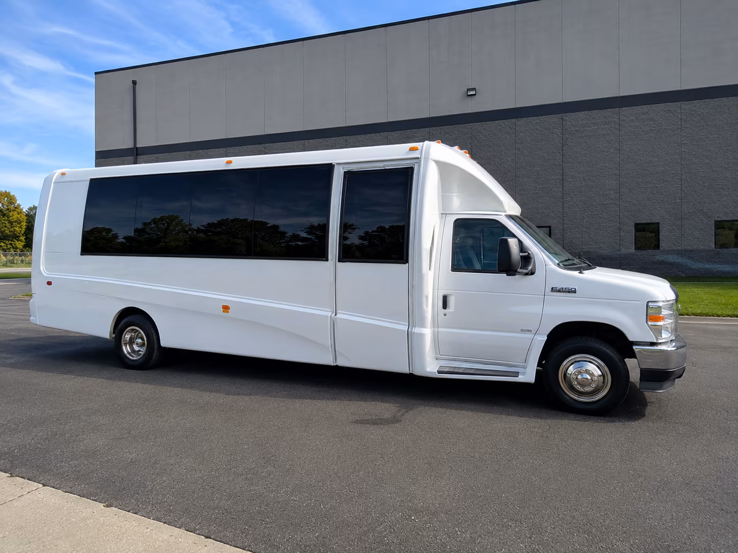 reserve transportation for your next sporting event 1