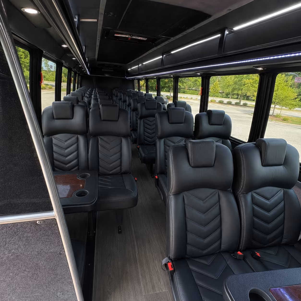 reserve transportation for your next wedding 1