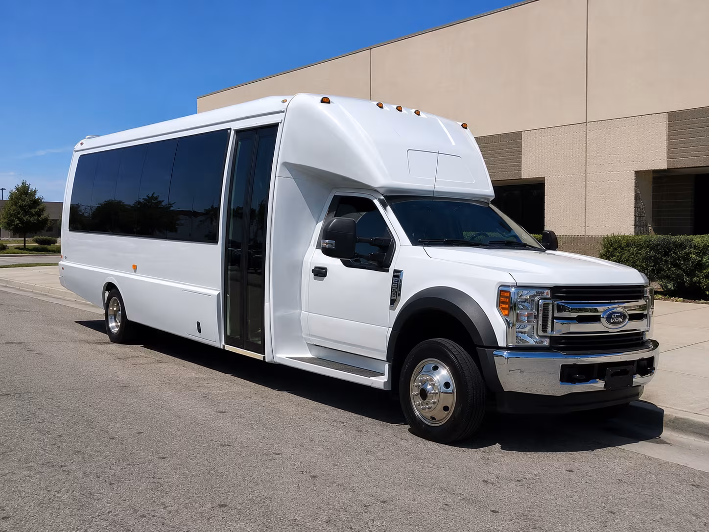 reserve transportation for your next wedding 4